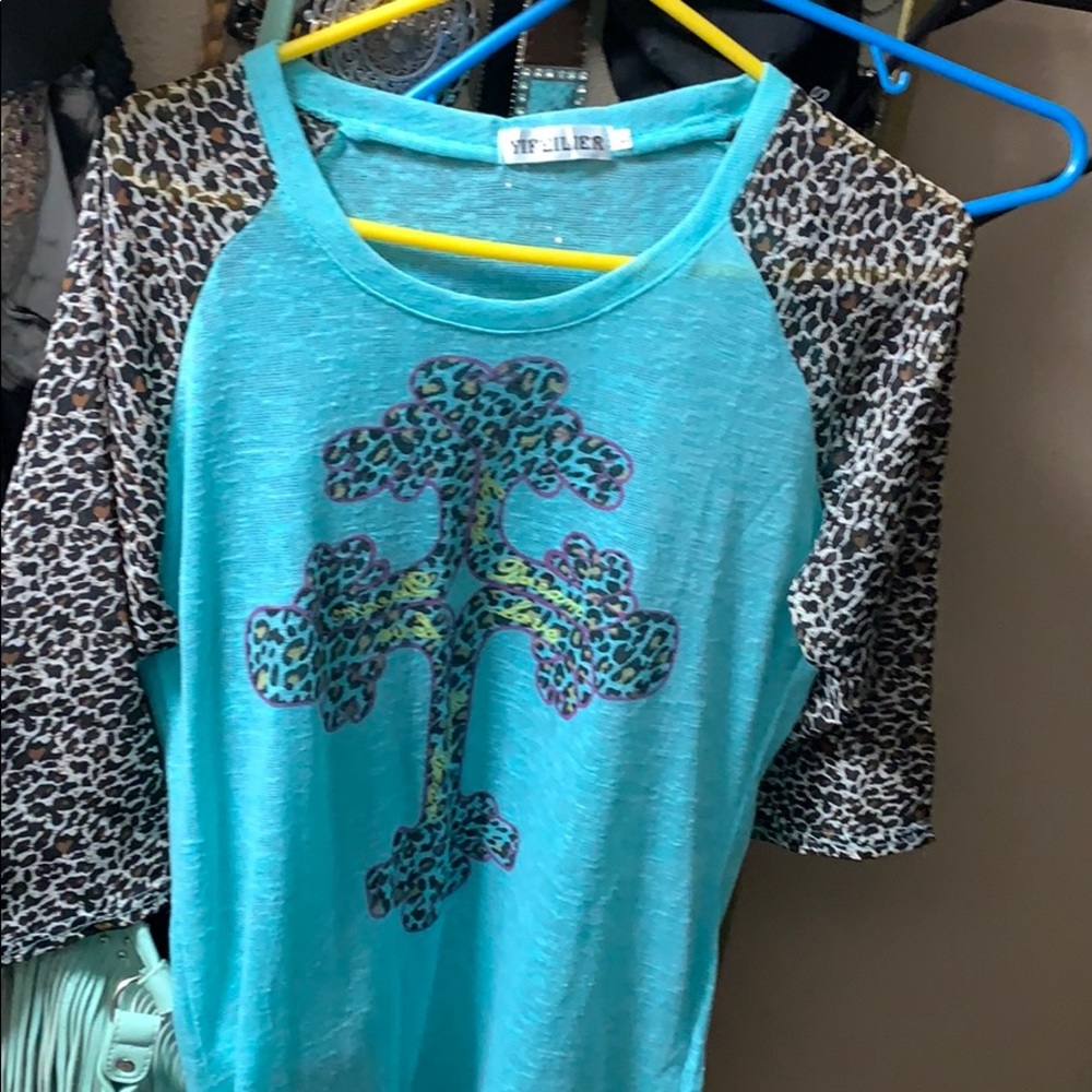 Cute top. Wore once!